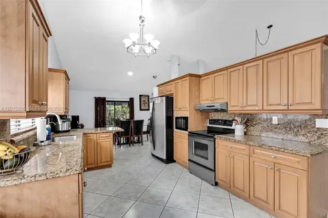 8650 NW 46th Court Lauderhill FL 33351