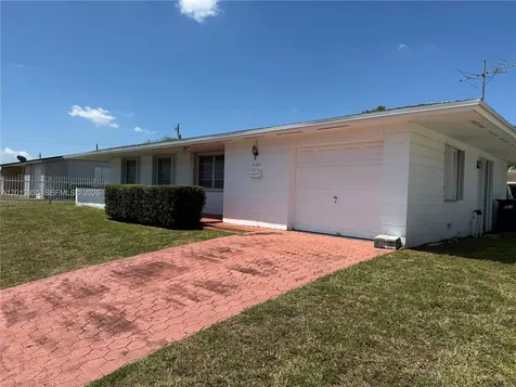 16220 SW 101st Avenue Miami FL 33157