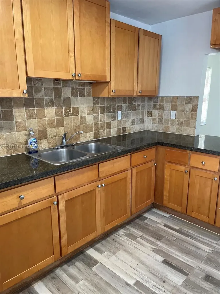1532 SW 5th Place Fort Lauderdale FL 33312