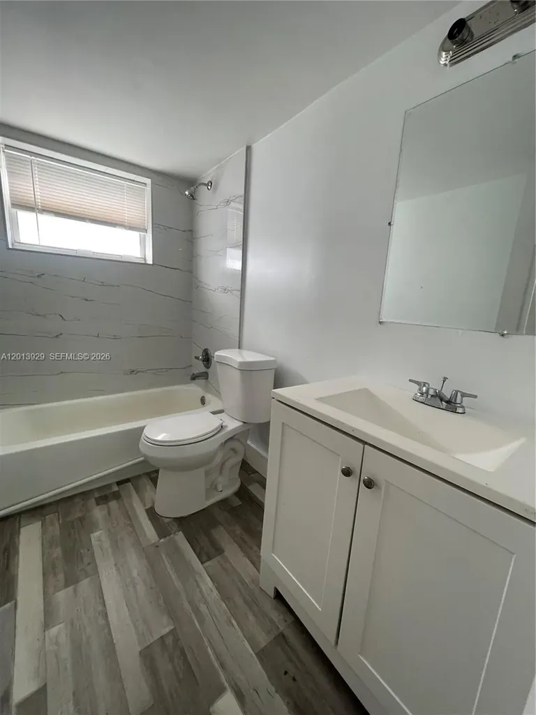 1532 SW 5th Place Fort Lauderdale FL 33312