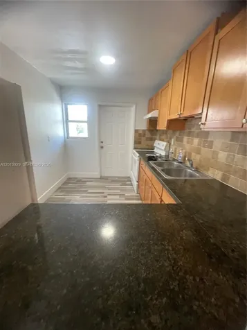 1532 SW 5th Place Fort Lauderdale FL 33312