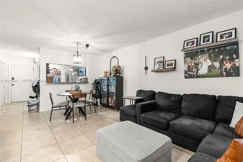 11201 SW 88th Street Miami FL 33176