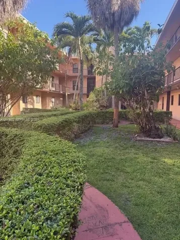 10851 SW 2nd Street Sweetwater FL 33174