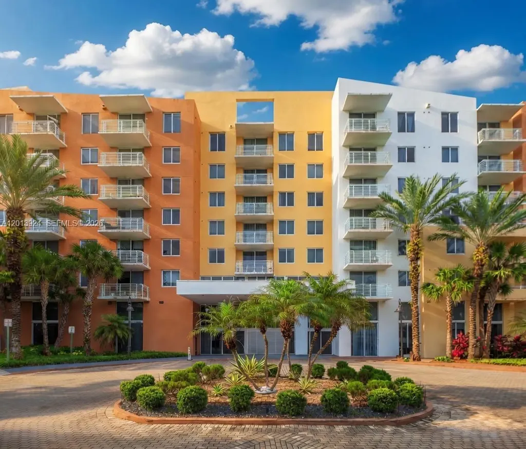 2775 NE 187th Street Aventura FL 33180