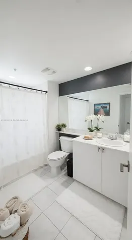 2775 NE 187th Street Aventura FL 33180