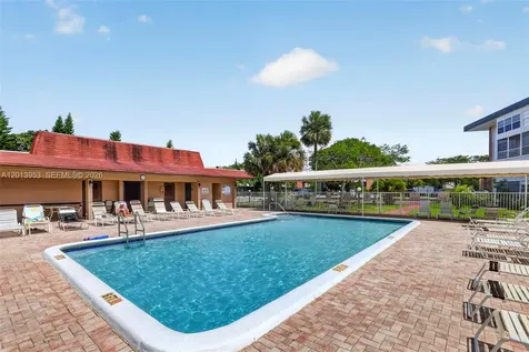 2991 NW 46th Avenue Lauderdale Lakes FL 33313
