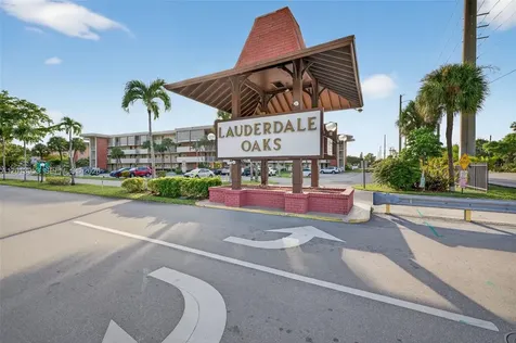 2991 NW 46th Avenue Lauderdale Lakes FL 33313