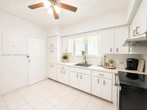 10081 W Bay Harbor Drive Bay Harbor Islands FL 33154