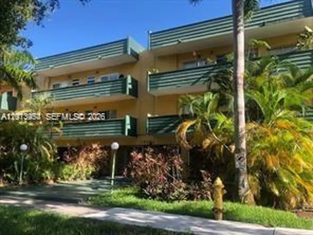 1975 NE 135th Street North Miami FL 33181