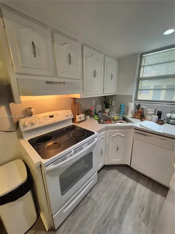 1975 NE 135th Street North Miami FL 33181