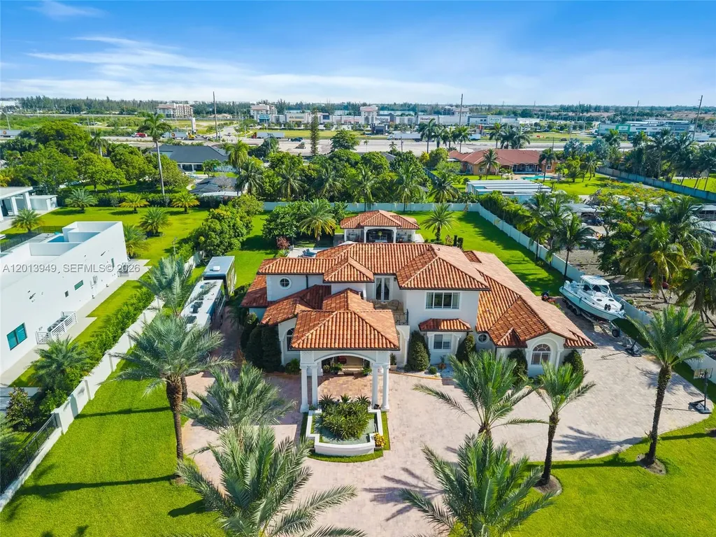 9861 NW 135th Street Hialeah Gardens FL 33018