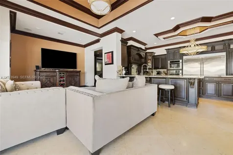 9861 NW 135th Street Hialeah Gardens FL 33018