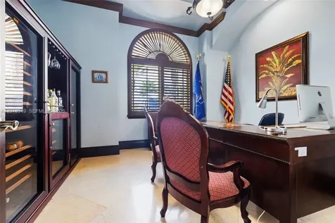 9861 NW 135th Street Hialeah Gardens FL 33018
