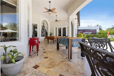 9861 NW 135th Street Hialeah Gardens FL 33018