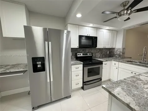 1929 SW 15th Street Deerfield Beach FL 33442