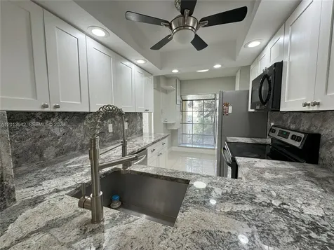 1929 SW 15th Street Deerfield Beach FL 33442