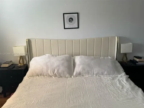 8912 W Flagler Street Miami FL 33174