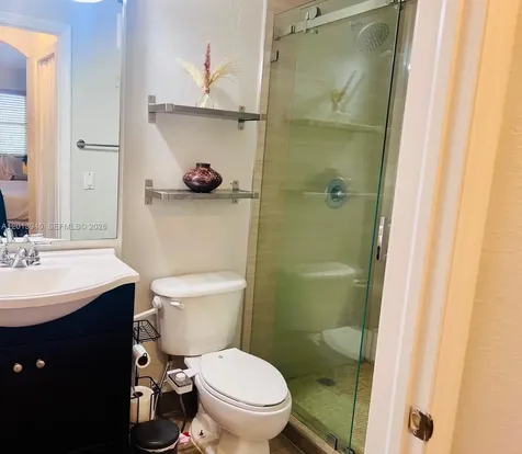 8912 W Flagler Street Miami FL 33174