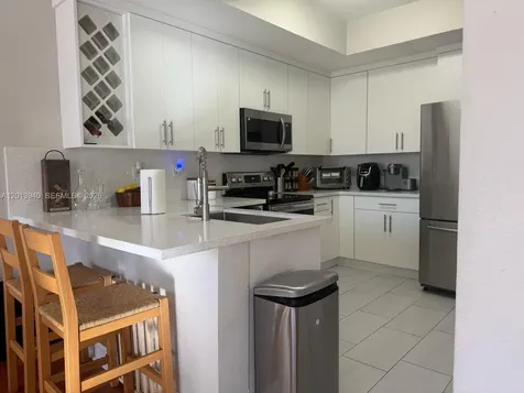 8912 W Flagler Street Miami FL 33174