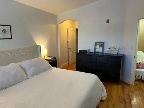 8912 W Flagler Street Miami FL 33174