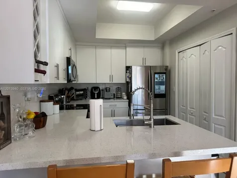 8912 W Flagler Street Miami FL 33174