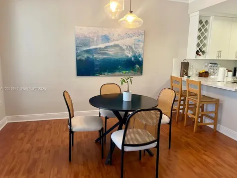 8912 W Flagler Street Miami FL 33174