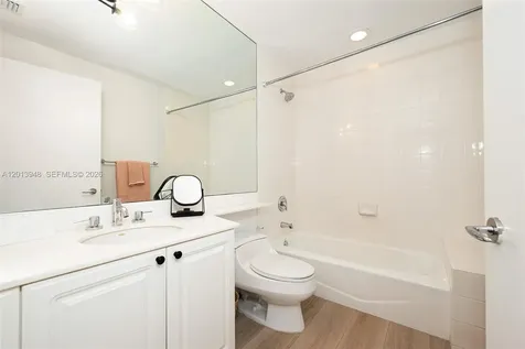 733 Crandon Boulevard Key Biscayne FL 33149