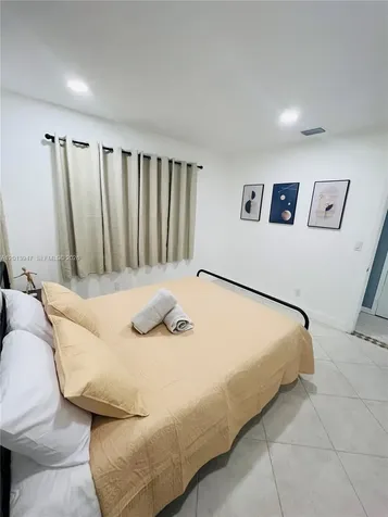 280 NW 55th Street Miami FL 33127