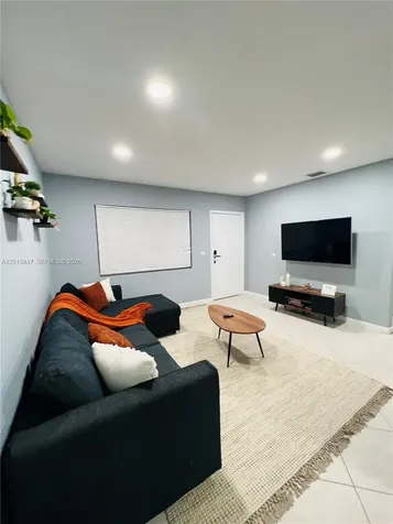 280 NW 55th Street Miami FL 33127