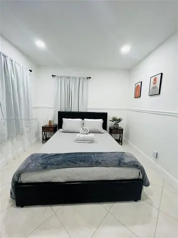 280 NW 55th Street Miami FL 33127