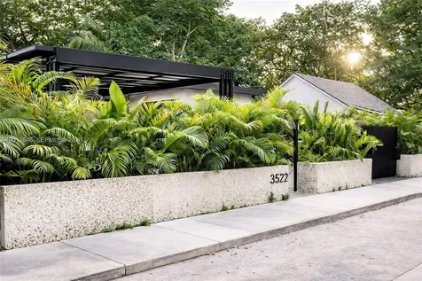 3522 William Avenue Miami FL 33133