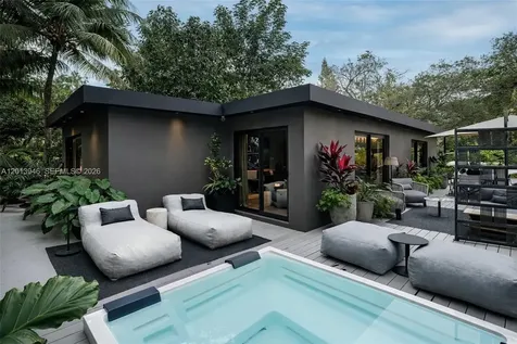 3522 William Avenue Miami FL 33133
