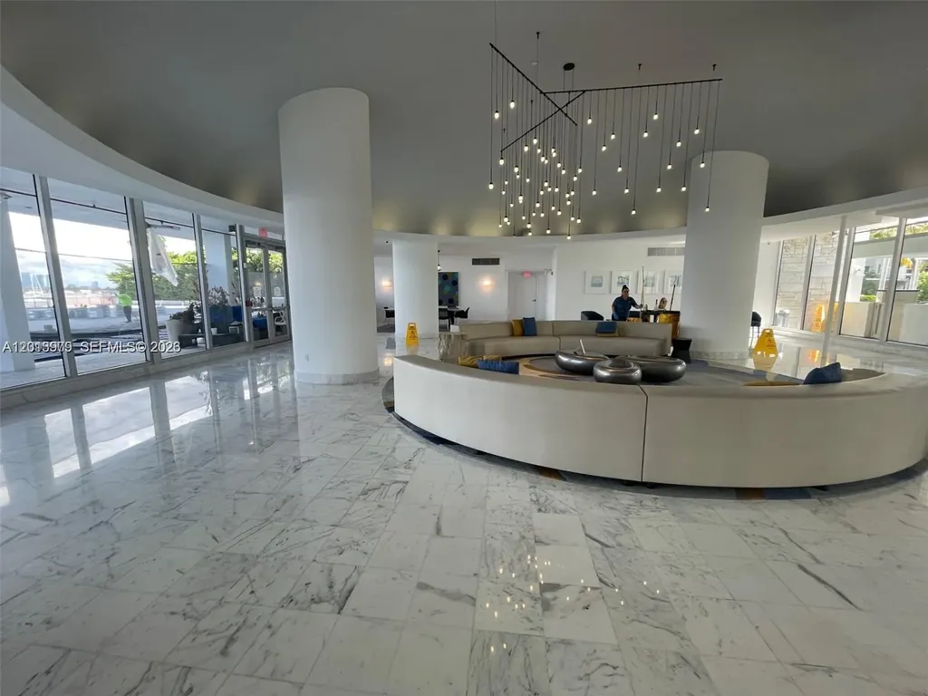 1000 West Avenue Miami Beach FL 33139