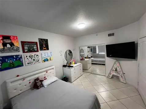 10710 NW 66th Street Doral FL 33178