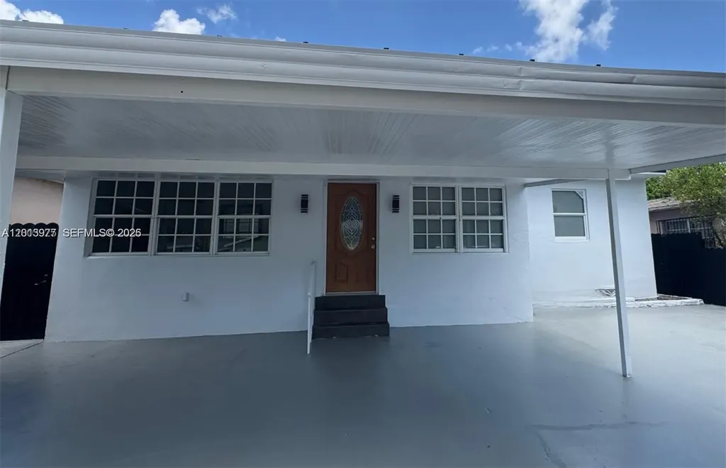 2731 NW 100th Street Miami FL 33147