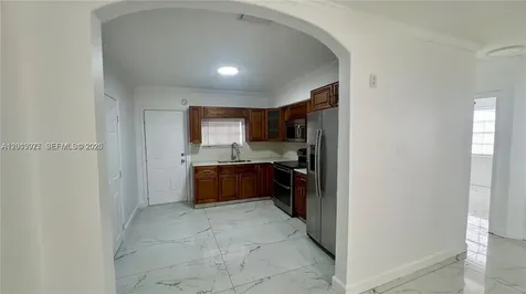 2731 NW 100th Street Miami FL 33147