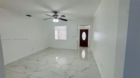 2731 NW 100th Street Miami FL 33147