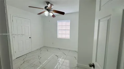 2731 NW 100th Street Miami FL 33147