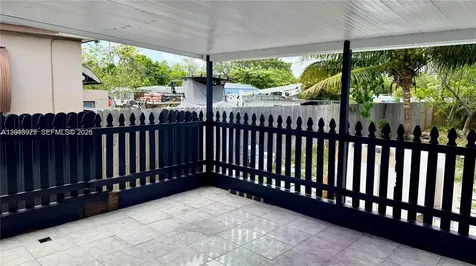 2731 NW 100th Street Miami FL 33147