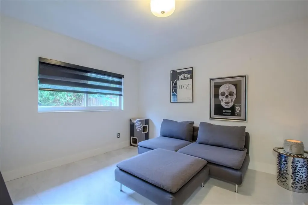 1032 SW 15th Terrace Fort Lauderdale FL 33312