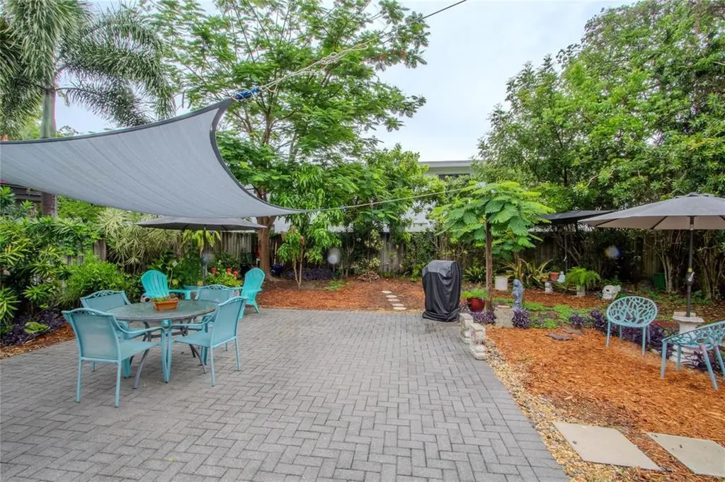 1032 SW 15th Terrace Fort Lauderdale FL 33312