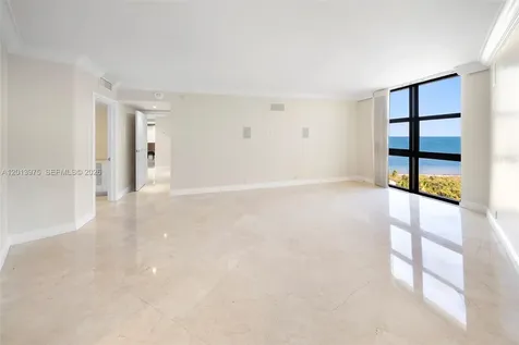 1121 Crandon Boulevard Key Biscayne FL 33149