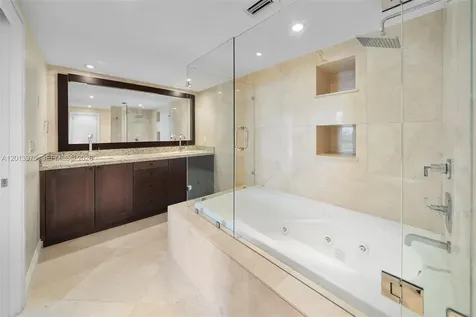 1121 Crandon Boulevard Key Biscayne FL 33149