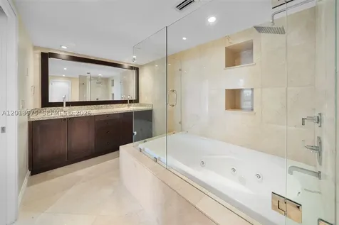 1121 Crandon Boulevard Key Biscayne FL 33149