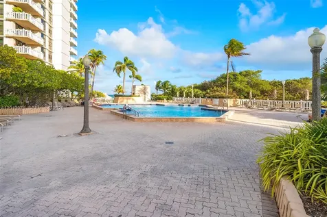 1121 Crandon Boulevard Key Biscayne FL 33149