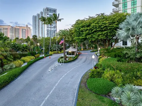 1121 Crandon Boulevard Key Biscayne FL 33149