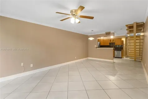 15385 S Dixie Highway 4 Highway Palmetto Bay FL 33157