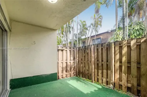 15385 S Dixie Highway 4 Highway Palmetto Bay FL 33157