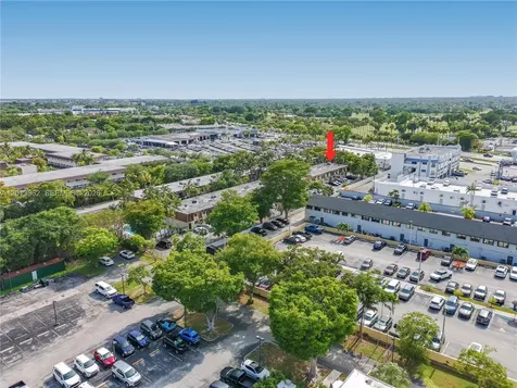 15385 S Dixie Highway 4 Highway Palmetto Bay FL 33157