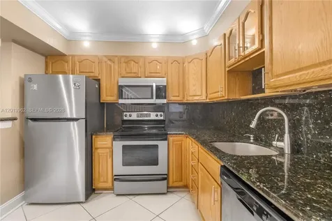 15385 S Dixie Highway 4 Highway Palmetto Bay FL 33157